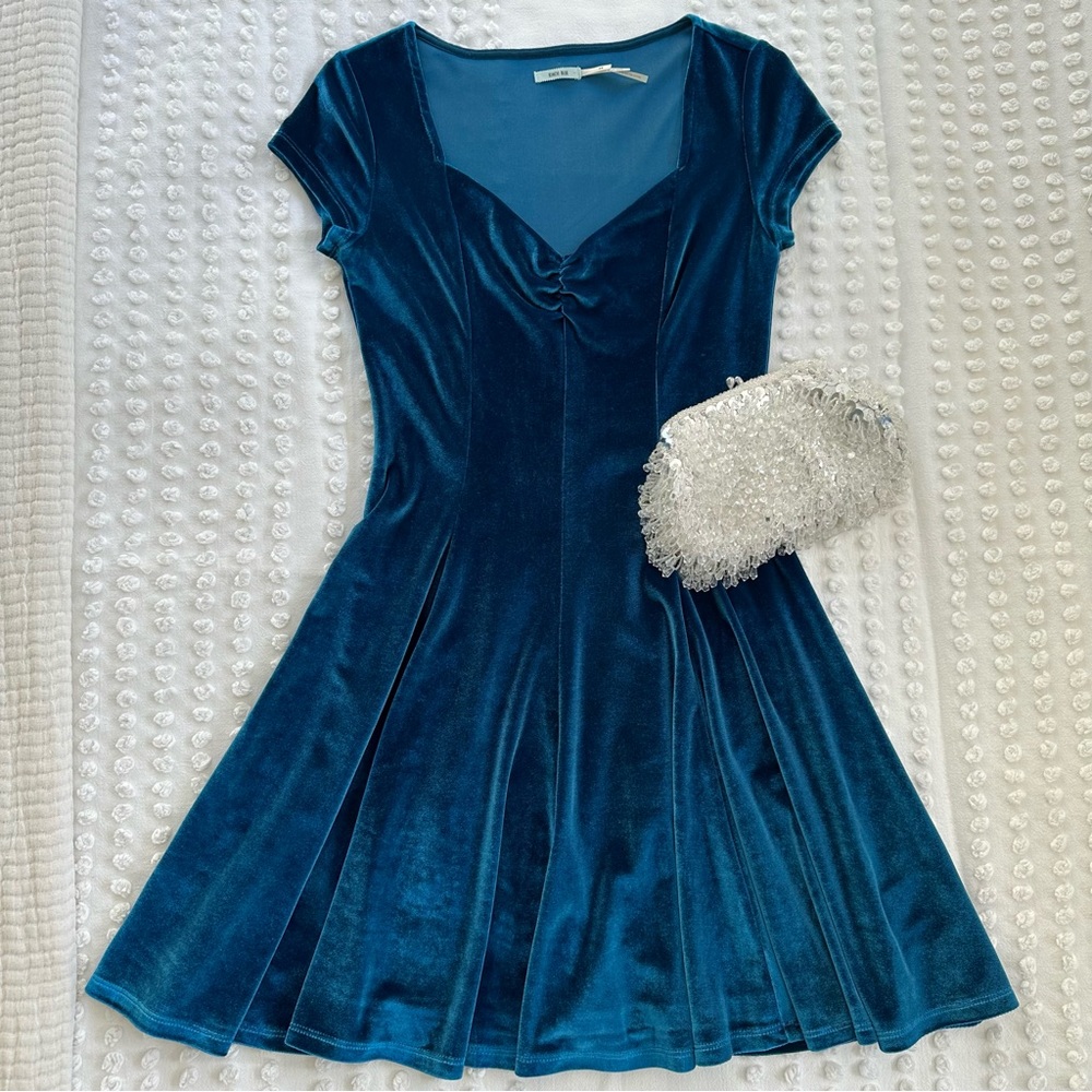 Urban Outfitters Kimchi Blue Fit and Flare Velvet Mini Dress Sapphire XS Rare